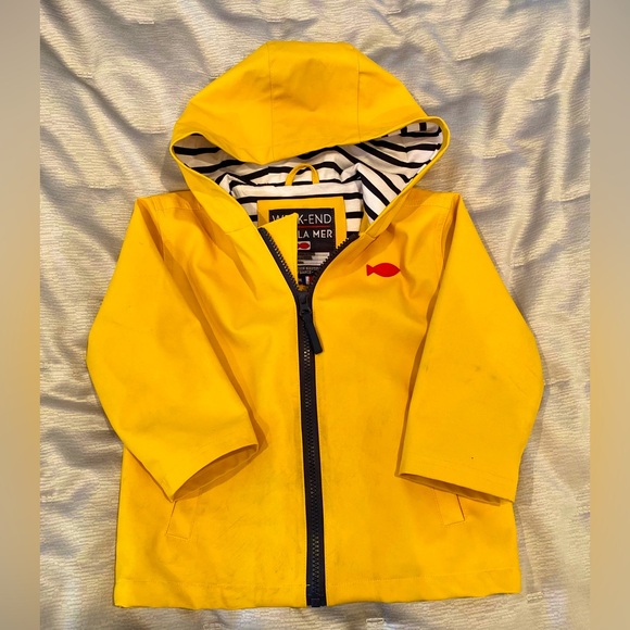 WEEKEND A LA MER Hooded Raincoat, sailor style with fish decor - Picture 2 of 6